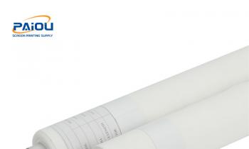 What is the difference between the elongation of nylon and polyester screen prin