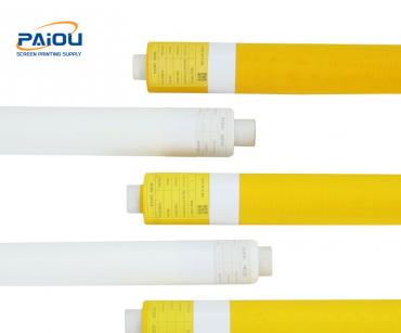 What are the advantages and properties of polyester mesh?